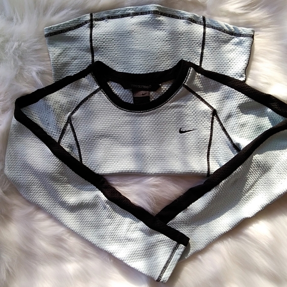 NIKE Jersey (🎁Tiffany Blue🎁) - Picture 3 of 11